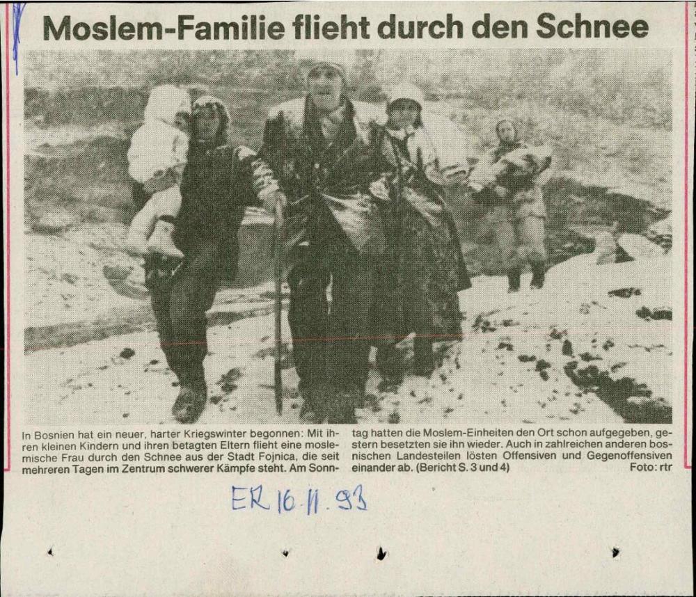 Moslem-Familie flieht durch den Schnee