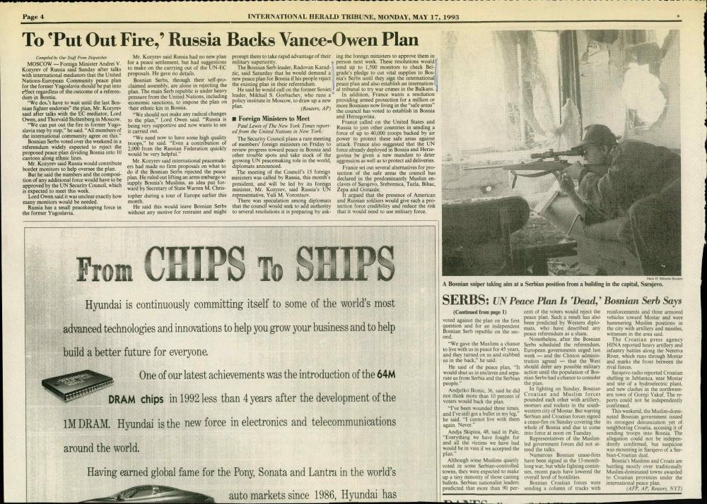 To 'Put Out Fire,' Russia Backs Vance-Owen Plan