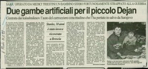 Due gambe artificiali per il piccolo Dej...  - nosilna