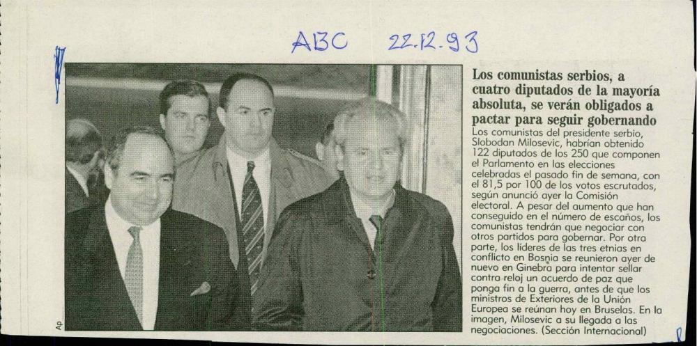 Los comimistas serbios, a cuatro diputados de la mayoría absoluta, se verán obligados a pactar para seguir gobernando